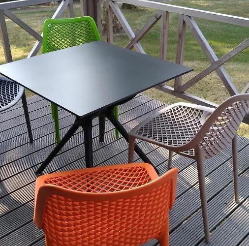 Au Bois D'ourthe Chalet *